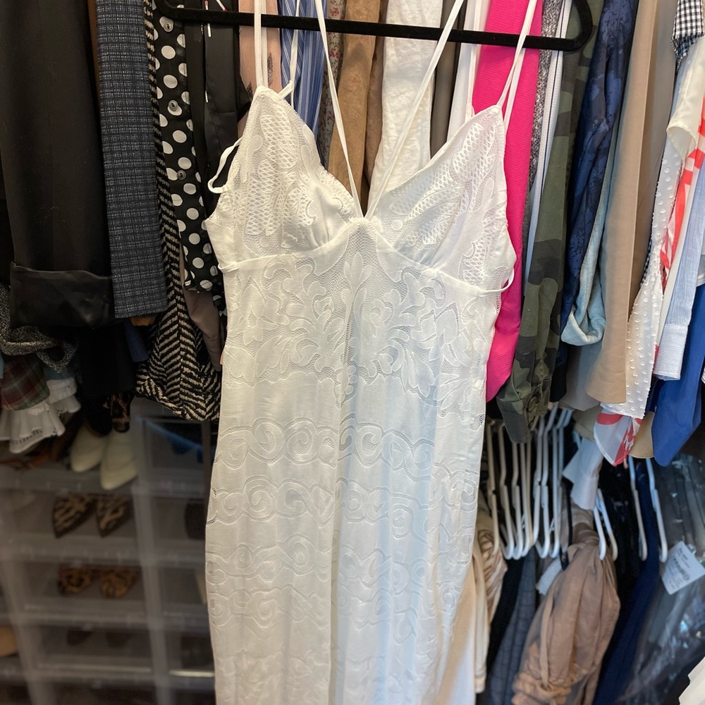 Brand new white maxi dress for beach